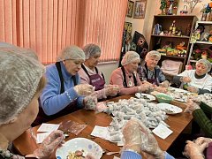 Аркадакцы отправляют военным чаи для укрепления иммунитета