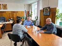 Жители сёл попросили помощи в благоустройстве у депутата областной Думы
