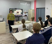 Школьники  познакомились с профессией медика