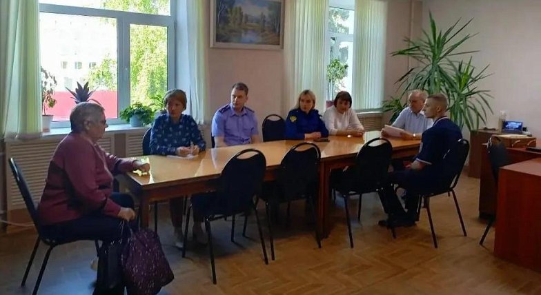 В Аркадакском районе помогают семьям участников СВО решать насущные вопросы