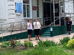 В Летяжевском санатории прошло открытие мемориальной доски, посвященной памяти его работников в годы Великой Отечественной войны