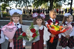 Сегодня в школах района прошли первосентябрьские линейки