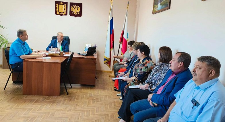 Накануне нового учебного года обсуждались вопросы антитеррористической безопасности 