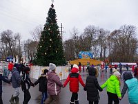 Театрализованная игровая программа «Новогодние чудеса» прошла сегодня на городской площади Аркадака