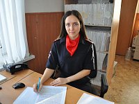 Евгения Овчарова успешно сочетает ответственную работу с женственностью