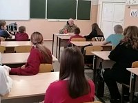 Семиклассники городской школы №1 встретились с участником СВО Евгением Р.