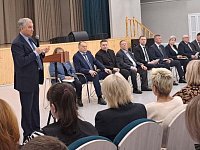 Вячеслав Володин встретился с директорами и учителями, представителями родительских комитетов школ города Саратова 
