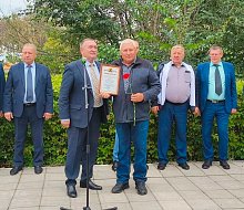 Сегодня состоялось торжественное событие - обновили районную Доску почёта