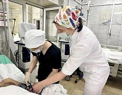 Студенты аркадакского медколледжа осваивают сестринское дело в реанимации