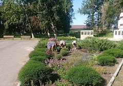 Пятница в Красном Знамени – санитарный день