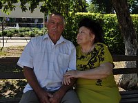 Счастливы вместе: супруги Стрельцовы отметили сапфировую свадьбу