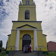 Кистендейские пенсионеры посетили храм в селе Малиновке