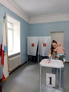 Дети на выборах в Аркадакском районе делают первые шаги к гражданственности