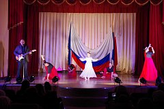 Жители Аркадака отметили праздник мужества и единства