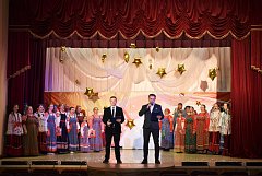 В Аркадакском районе состоялся Парад достижений народного творчества «Огней так много золотых…» 