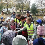 Аркадакские школьники приняли участие в профилактической акции "Пора засветиться на дороге"