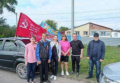 В Аркадаке прошёл автопробег в честь 80-летия Великой Победы