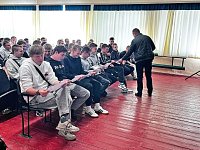 Студентам рассказали о рисках контактов с иностранными представителями и вовлечённости в экстремистскую деятельность