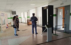 В Аркадаке проверили безопасность образовательных организаций 