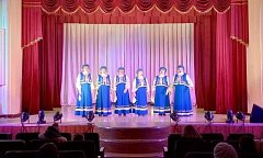 В Аркадаке торжественно открыли Год единства народов России