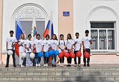 В Аркадакском районе идёт акция «Флаги России»