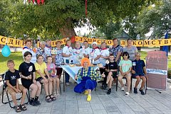 Аркадакцы получили в подарок по баночке варенья