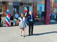 В школах Аркадакского района прошли торжественные линейки, посвящённые празднику Первого звонка