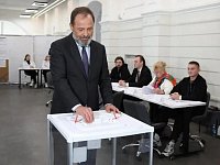 Игорь Комаров принял участие в голосовании на выборах депутатов Государственной Думы
