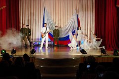 Жители Аркадака отметили праздник мужества и единства