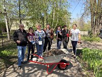 Весенний аккорд от редакции: наводим чистоту в  родном городе