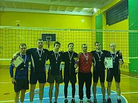 В межрайонном турнире по волейболу аркадакские ребята заняли второе место