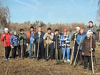 В селе Семёновка состоялся субботник по уборке местного кладбища 