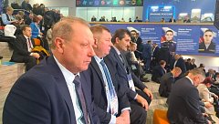 Глава Аркадакского района Николай Луньков принимает  участие во Всероссийском муниципальном форуме 