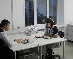 Аркадакских школьников учат управлять беспилотниками