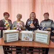 Аркадакцы собрали игрушки для детей с Донбасса  