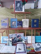 В селе Новосельское местный библиотекарь приветливо встречает каждого читателя