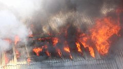 В Аркадаке сгорела крыша после игр детей на чердаке дома