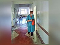 За чистоту в терапевтическом отделении районной больницы отвечает Валентина Пашкова 
