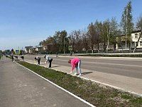 В Аркадаке продолжается уборка общественных территорий