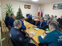 Вопросы безопасности проведения новогодних мероприятий обсудили на заседании районной антитеррористической комиссии
