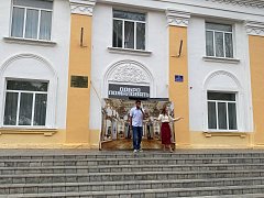 Аркадакские артисты подарили зрителям задушевные песни и яркие танцы