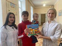 В Аркадаке медики приняли участие в акции дарения книг