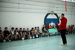 В Детско-юношеской спортивной школе города Аркадака прошёл турнир по набиванию футбольного мяча