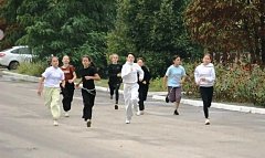 Юные аркадакцы пробежали 1000 метров в честь Дня города