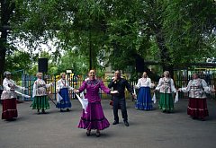 Жители Жилучастка отметили праздник своей улицы 